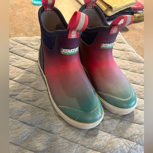 Xtratuff boots